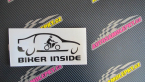 Samolepka Biker inside 001 motorkář v autě