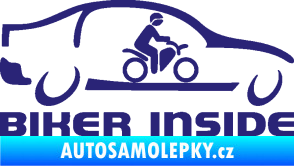 Samolepka Biker inside 001 motorkář v autě střední modrá