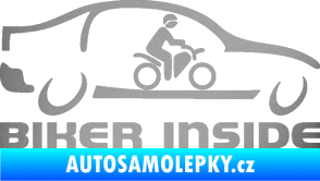 Samolepka Biker inside 001 motorkář v autě stříbrná metalíza