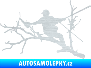 Samolepka Dřevorubec 006 levá prořezání ve výškách škrábaný hliník