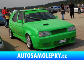 Samolepka Škoda Favorit - přední modrá dynamic