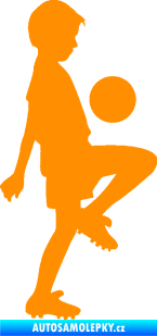 Samolepka Děti silueta 005 pravá kluk fotbalista oranžová