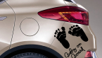 Samolepka Baby on board 006 otisk chodidel s textem