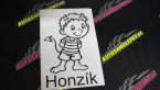 Samolepka Dítě v autě 019 pravá kluk čertík