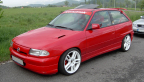 Samolepka Opel Astra F - přední
