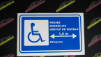 Samolepka Vozíčkář v autě 002 invalida