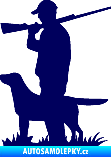 Samolepka Myslivec 005 levá se psem na lovu švestkově modrá