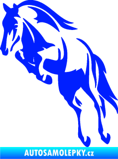 Samolepka Kůň 099 levá ve skoku na zadních modrá dynamic
