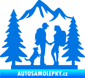 Samolepka Zamilovaná turistika 001 pravá výlet s pejskem modrá oceán