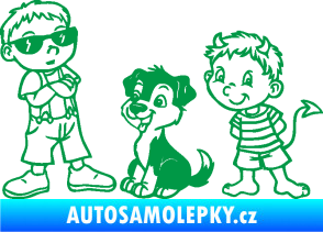 Samolepka Dítě v autě 104 levá dva kluci a pes zelená