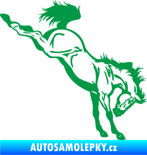 Samolepka Kůň 052 pravá vykopává zadní nohy zelená