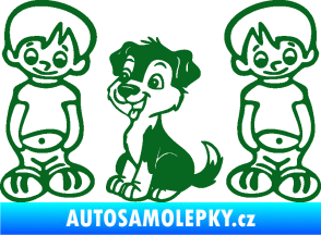 Samolepka Dítě v autě 103 levá dva kluci a pes tmavě zelená