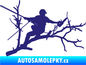 Samolepka Dřevorubec 006 pravá prořezání ve výškách střední modrá