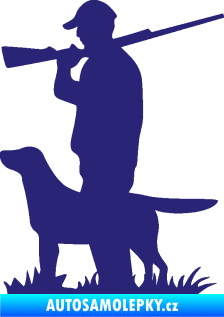 Samolepka Myslivec 005 levá se psem na lovu střední modrá
