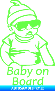 Samolepka Baby on board 003 pravá s textem miminko s brýlemi Fluorescentní zelená