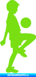 Samolepka Děti silueta 005 pravá kluk fotbalista zelená kawasaki
