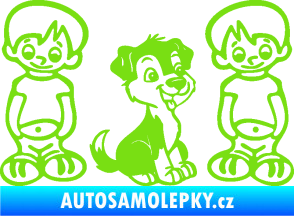 Samolepka Dítě v autě 103 pravá dva kluci a pes zelená kawasaki