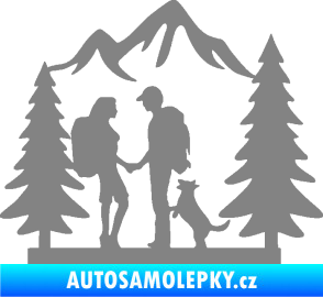 Samolepka Zamilovaná turistika 001 levá výlet s pejskem šedá
