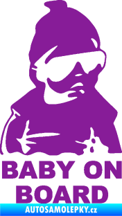 Samolepka Baby on board 002 pravá s textem miminko s brýlemi fialová