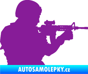 Samolepka Voják 005 pravá fialová