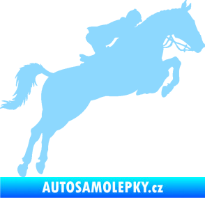 Samolepka Kůň 076 pravá parkur světle modrá