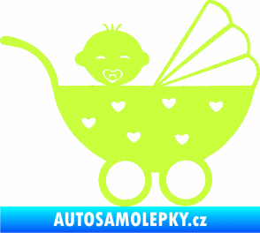 Samolepka Dítě v autě 070 pravá kočárek s miminkem limetová