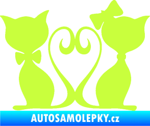 Samolepka Kočky love 002 levá spletené ocásky limetová