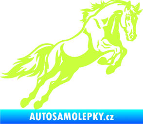 Samolepka Kůň 050 pravá ve skoku limetová