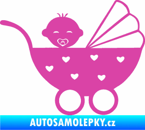 Samolepka Dítě v autě 070 pravá kočárek s miminkem růžová