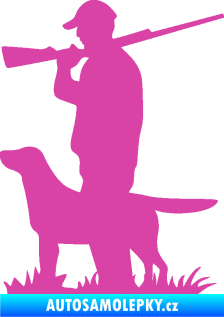 Samolepka Myslivec 005 levá se psem na lovu růžová