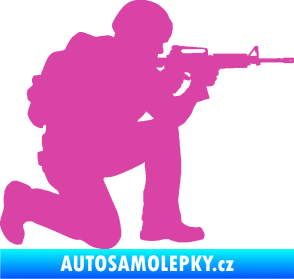 Samolepka Voják 007 pravá růžová