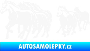 Samolepka Koníci 005 stádo levá bílá