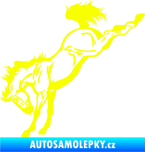 Samolepka Kůň 052 levá vykopává zadní nohy Fluorescentní žlutá