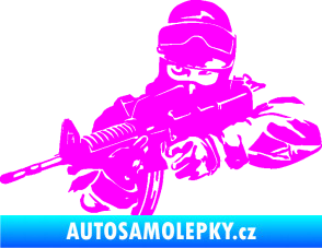 Samolepka Voják 009 levá Fluorescentní růžová