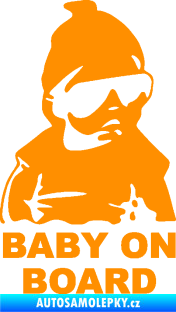 Samolepka Baby on board 002 pravá s textem miminko s brýlemi oranžová