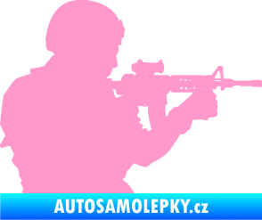Samolepka Voják 005 pravá světle růžová