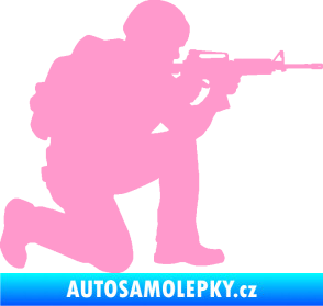 Samolepka Voják 007 pravá světle růžová