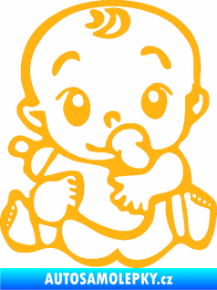 Samolepka Dítě v autě 069 levá mimčo s lahvičkou světle oranžová