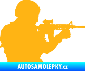 Samolepka Voják 005 pravá světle oranžová