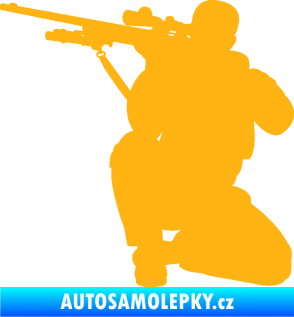 Samolepka Voják 010 levá sniper světle oranžová