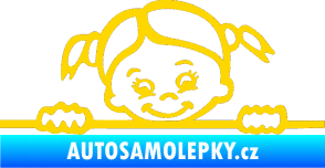 Samolepka Dítě v autě 030 pravá malá slečna hlavička jasně žlutá
