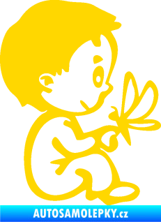Samolepka Dítě v autě 044 pravá kluk s motýlem jasně žlutá