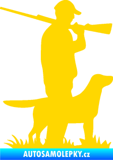 Samolepka Myslivec 005 pravá se psem na lovu jasně žlutá