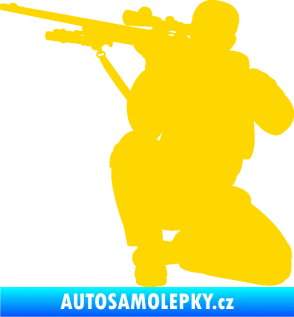 Samolepka Voják 010 levá sniper jasně žlutá
