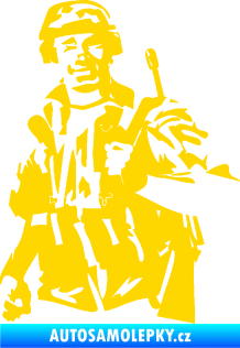 Samolepka Voják 014 levá jasně žlutá