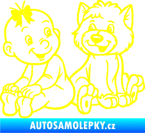 Samolepka Dítě v autě 095 levá holčička s pejskem žlutá citron