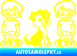 Samolepka Dítě v autě 103 pravá dva kluci a pes žlutá citron