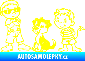 Samolepka Dítě v autě 104 levá dva kluci a pes žlutá citron