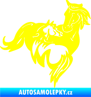 Samolepka Koníci 007 pravá klisna s hříbětem žlutá citron