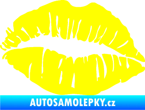 Samolepka Pusa 002 levá otisk rtů žlutá citron